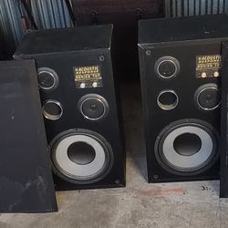 2 Matching Speakers