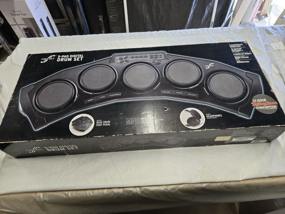 First Act 5 Pad Digital Drum Set W/ 3 Drum Sticks