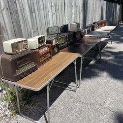 17 Vintage Radio Collection