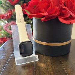 Apple Watch Series 11 42mm GPS - Silver