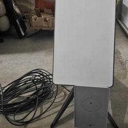 Starlink V2 Satellite Dish Kit with Router READ DESCRIPTION-UTA-212 & UTR-211