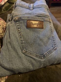 Wrangler 34 X 30 Blue Jeans
