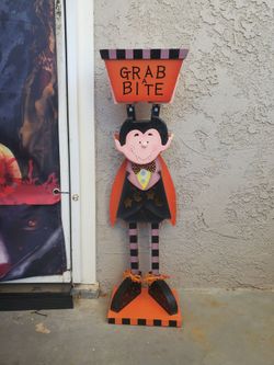 Halloween Vampire Candy Bowl Holder Stand