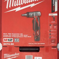 Milwaukee M12 Pex Expander Kit. Model #2474-22