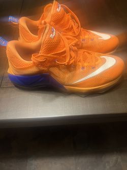  🔥 Attention Halloween Sale LeBron 12 Cavs Classic Size11.5  🔥 