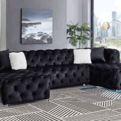 New Glam Black Velvet Sectional Tufted 135x70