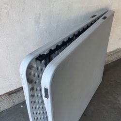 Folding Table