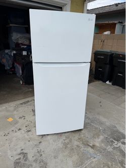 LG fridge