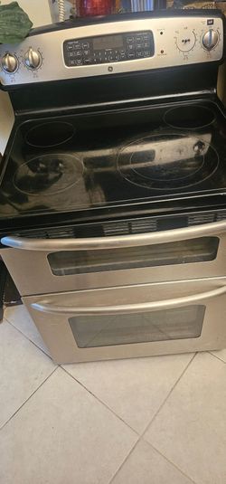 I Have A Beautiful stove for sale it's in great condition