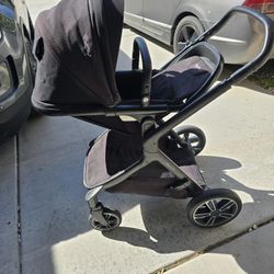 Nuna Demi Grow Stroller 