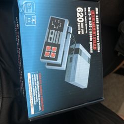 Nintendo Knock Off Has 620 Pre Built Game 