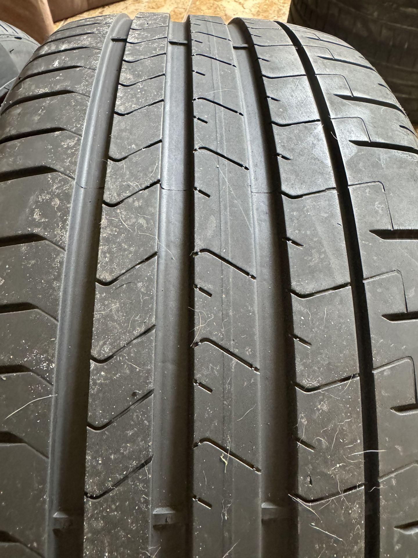 (2) 245/35/20 Michelin Tires Exc Cond Lots Of Tread Left $120 