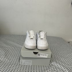 Size 9.5 Men Nike Air Force 1’s white 100% authentic