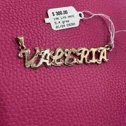 Valeria Pendant 14K Gold