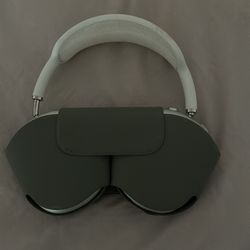 AirPod Max Pros