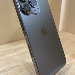 I Phone 13 Pro 128GB Graphite Factory Unlocked Used Like New