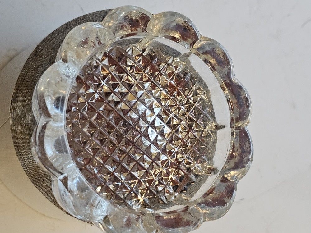 VTG Old Harbor Candle Holder Heavy Ruffle Knobbed Reverse