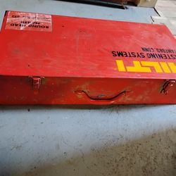 Hilti RN312 Air Framing Nailer Nail Gun, Box And Accessories 