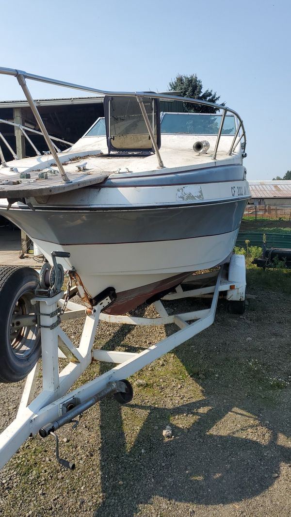 1988 Larson 24 ft Cabin Cruiser for Sale in Boring, OR - OfferUp