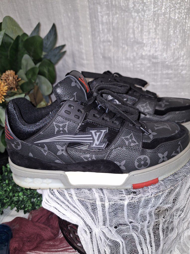 Louis Vuitton Trainer White/Grey Gray Used