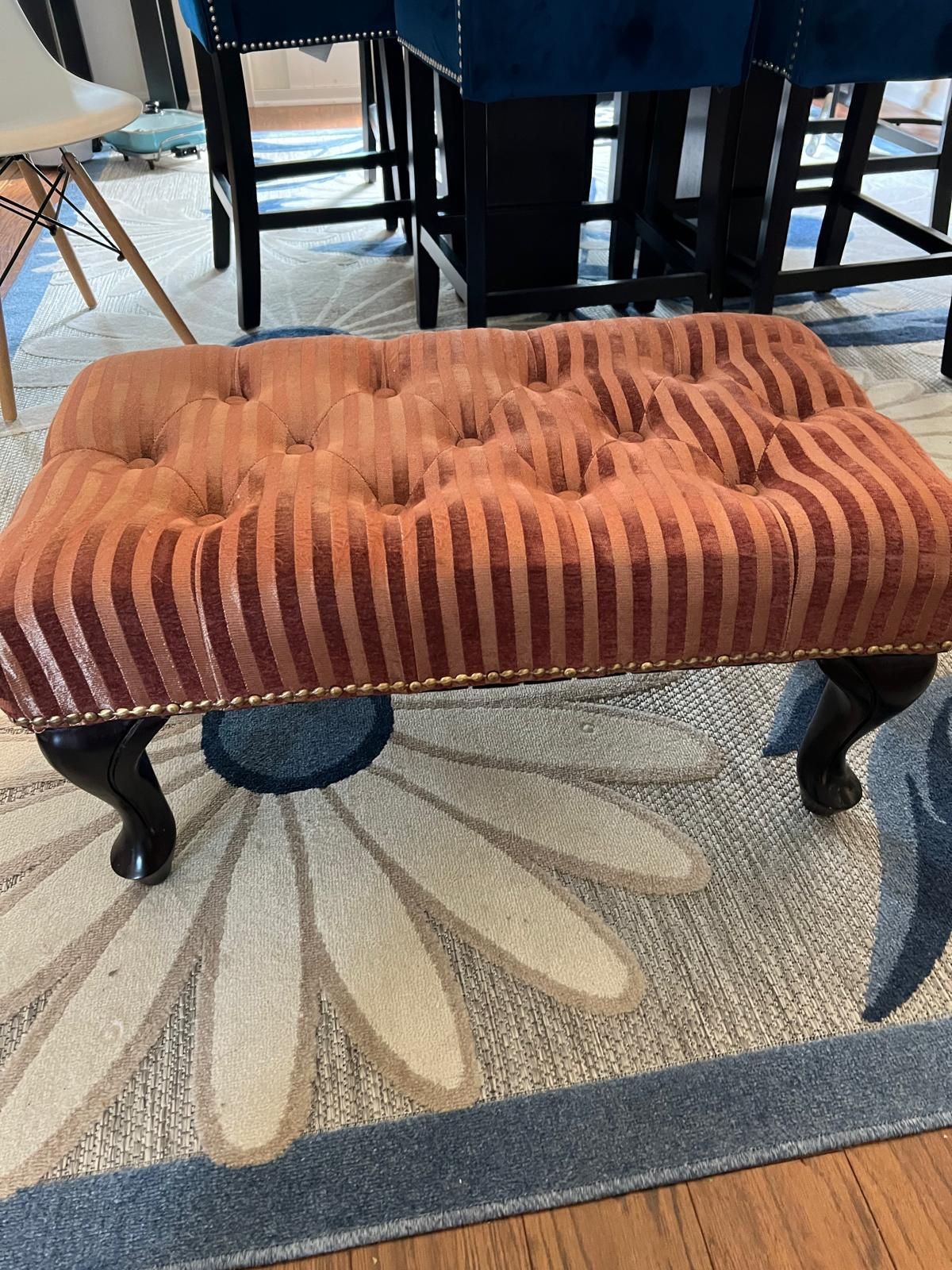 Ottoman / Footstool 