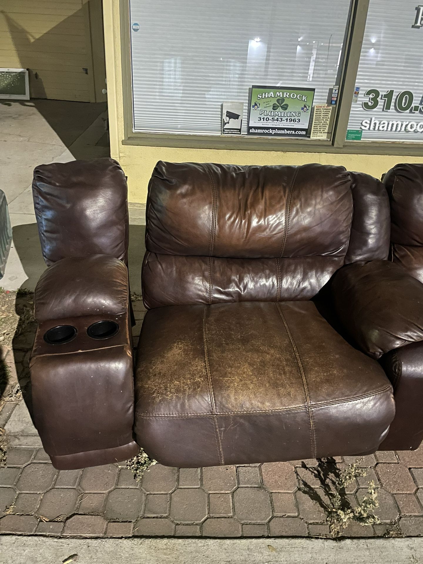Gorgeous 4 Piece Wrap-Around Leather Couch