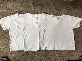 Boys Cotton Hanes T-Shirts, Size M (10/12)
