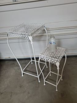 Vintage Metal Stand ( 2)