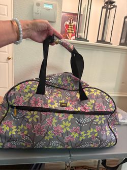 Floral Duffle Bag with pull out handle and 2 wheels