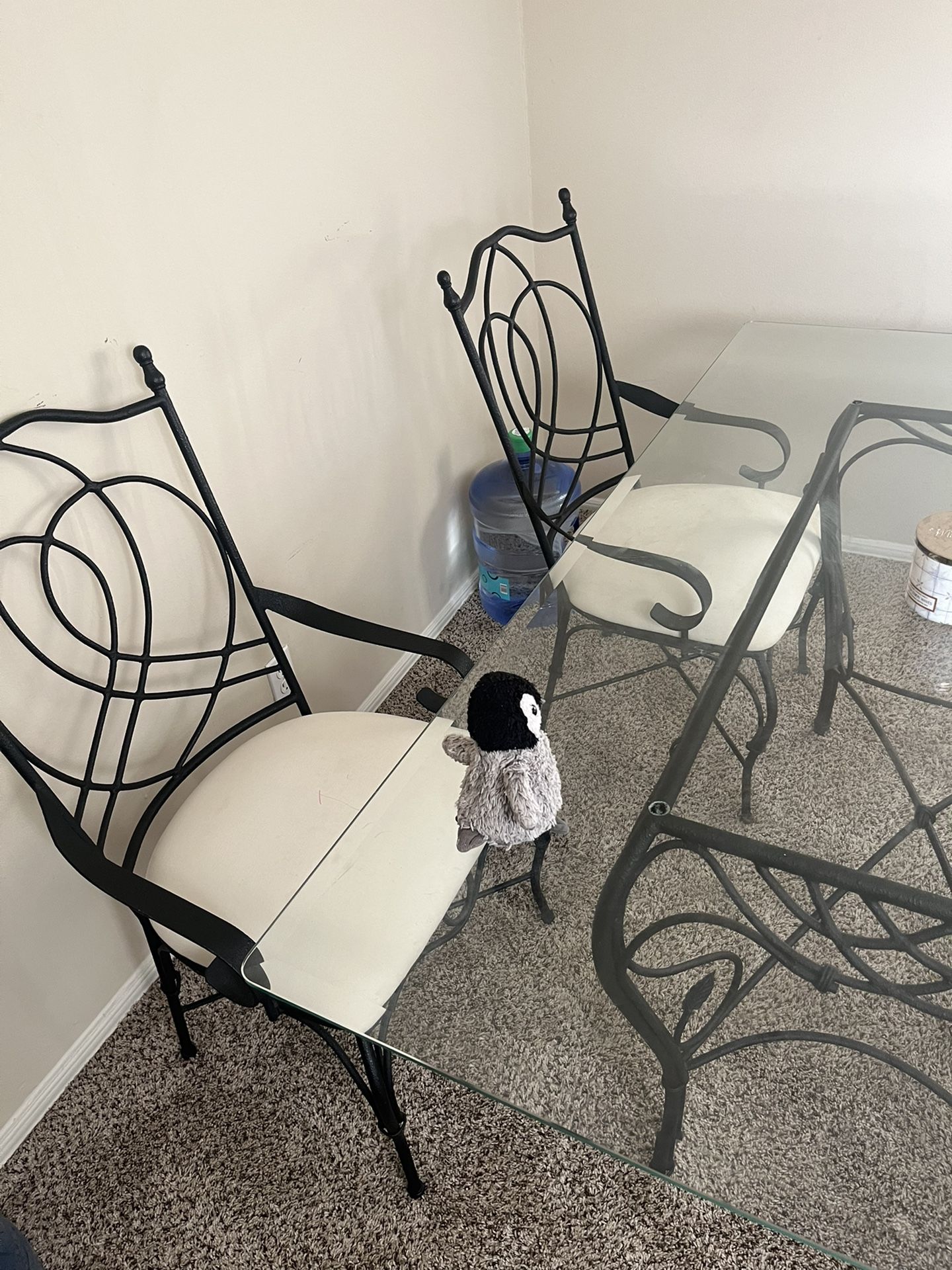 Dining Table With Four Chairs 