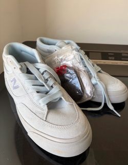 Vans size 10.5 men’s 12 women’s