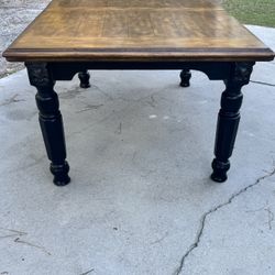 Dining Room Table 