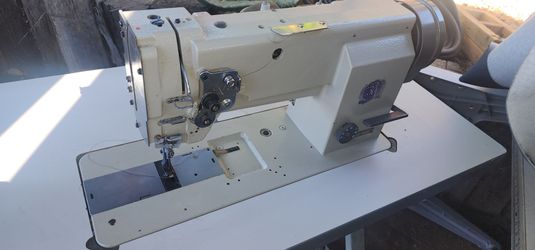 Industrial sewing machine