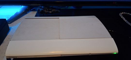 PLAYSTATION 3 SUPER SLIM 500GB