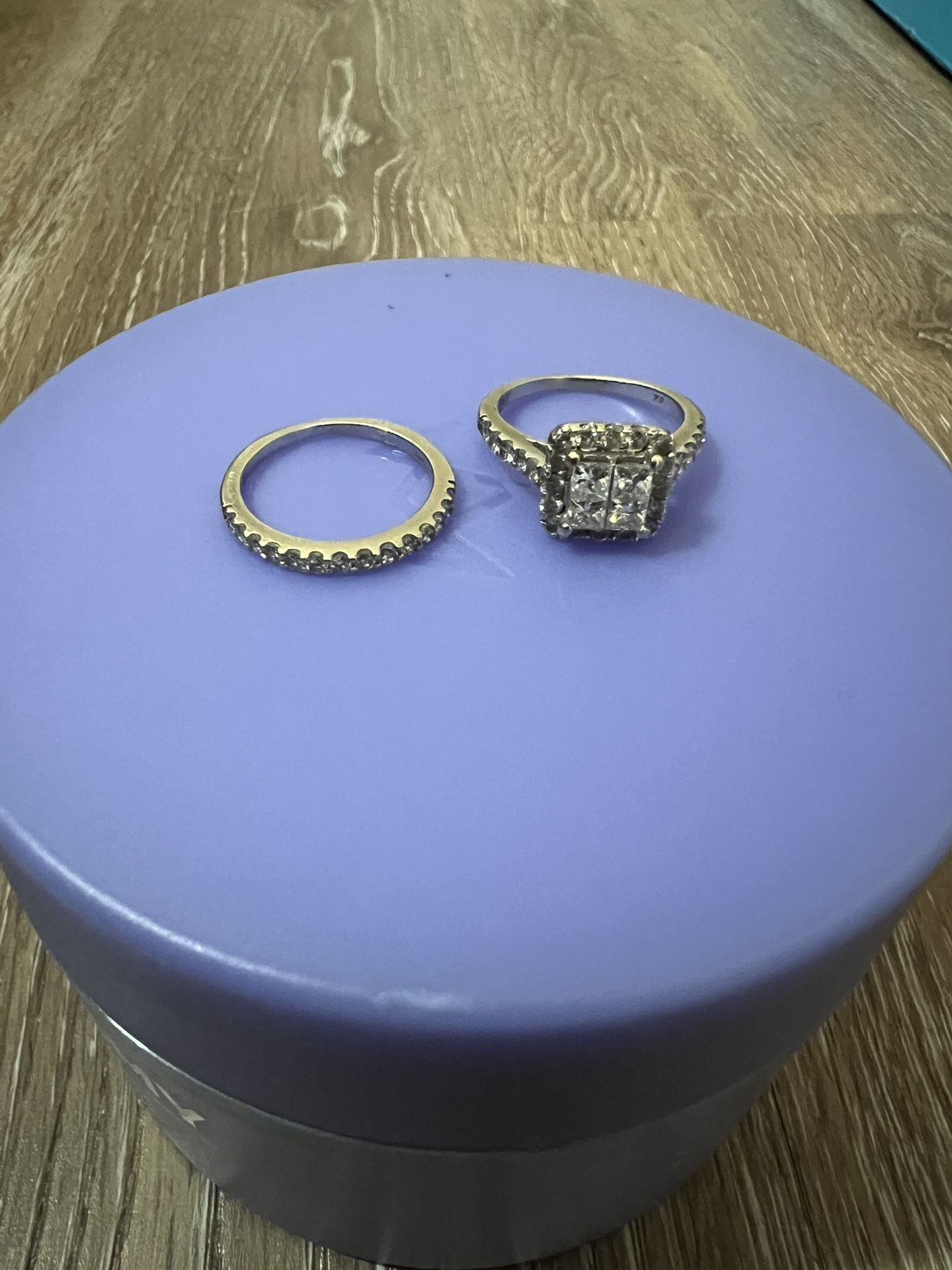 Engagement Ring And Wedding Band !