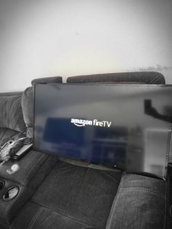 Insignia 42 inch 1080p LED Smart TV