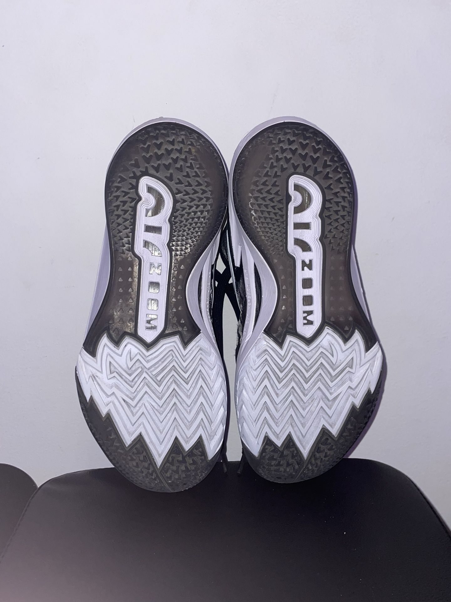 Nike Gt Cuts 2 Size 9.5 Basketball