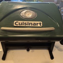 Cuisinart Portable Propane Gas Grill Green