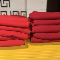 10 rectangular 8ft red polyester tablecloth