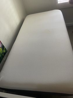 Twin Size Mattress, 8 Inch Gel Memory Foam Mattress