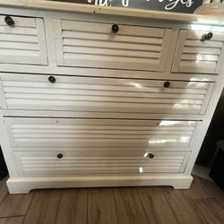 Bedroom Dresser 