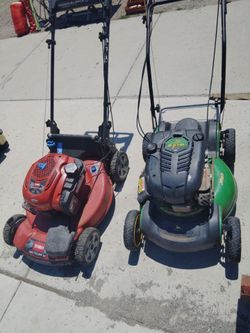 John Deere push lawnmower