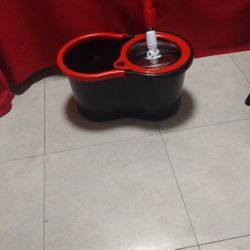 Spinning Mop 