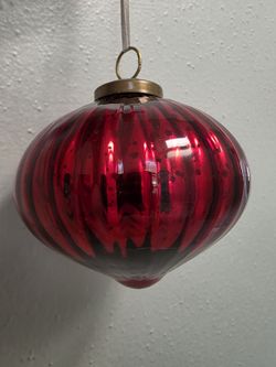 Vintage Heavy 4" Red Flashed Glass Kugel Style Ornament Ribbed Bronze Cap