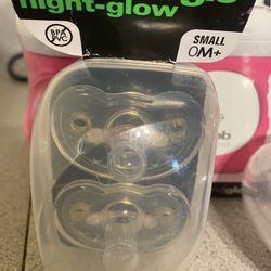 Glow In The Dark Pacifier