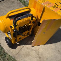 4.5 Gal. Portable Electric Air Compressor by DEWALT