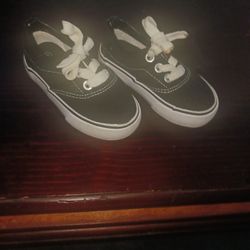Toddler Van's Like New