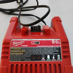 Milwaukee M18 battery charger