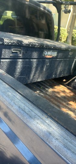 Used truck tool box husky