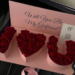 I love you flower arrangements 